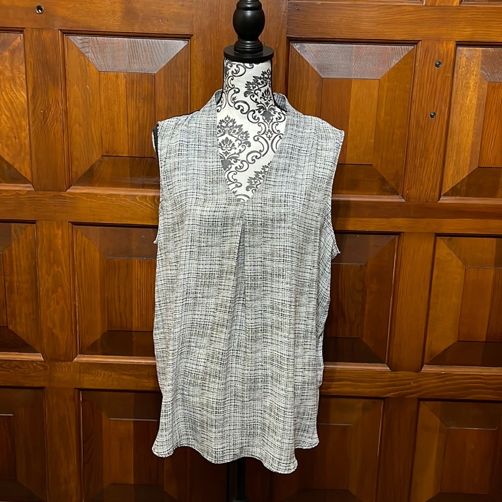 Worthington Two tone Sleeveless Top Size XXL